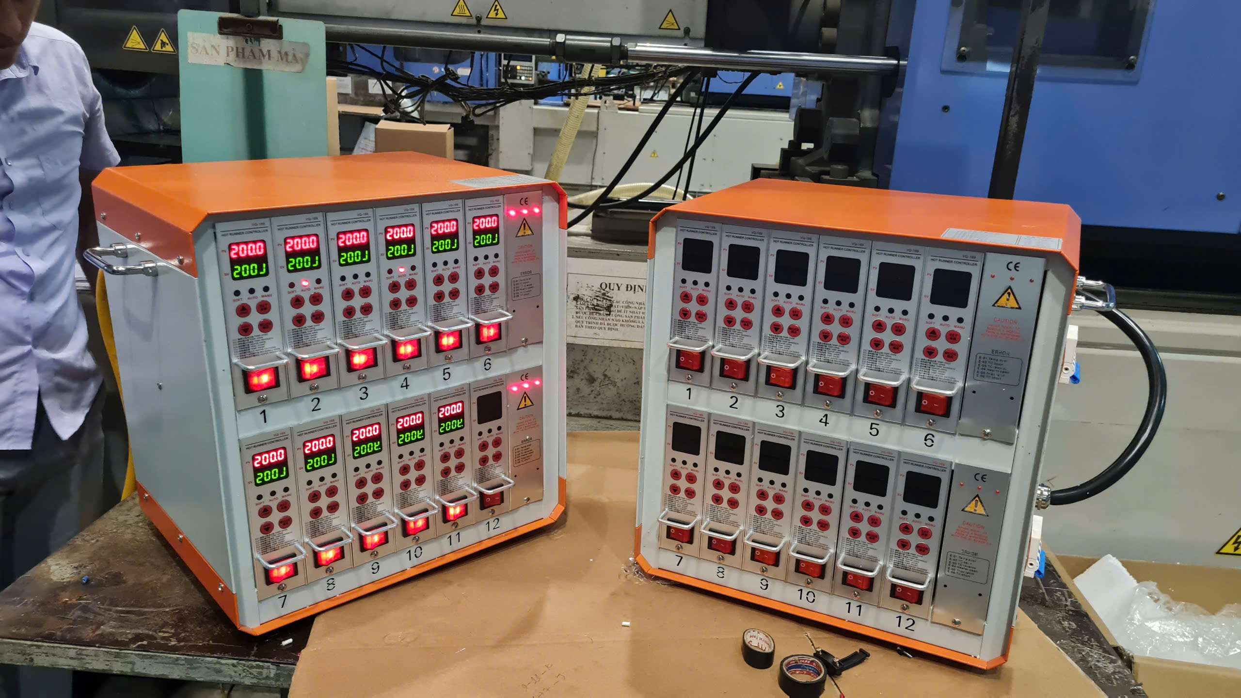 BỘ ĐIỀU KHIỂN NHIỆT ĐỘ CHO KHUÔN